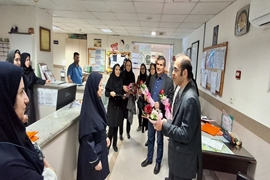  معاون درمان  و معاون  بهداشتی دانشگاه از کارکنان بخش‌های مراقبت ویژه نوزادان دو مرکز آموزشی و درمانی تقدیر کردند