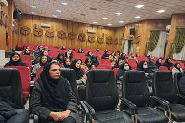 دوره آموزشی اصول قانونی در مامایی