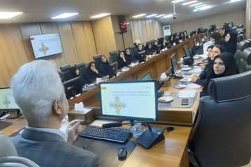 جلسه آموزشی دو روزه‌ با موضوع طب ایرانی و سبک زندگی 