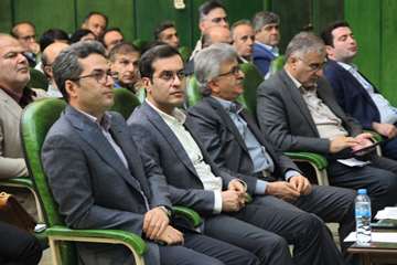 کارگاه آموزشی آشنایی با آخرین دستورالعمل‌های حقوقی و قضایی نظارت بر درمان 