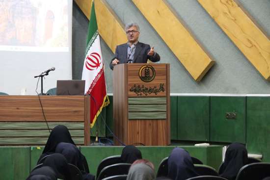 کارگاه آموزشی آشنایی با آخرین دستورالعمل‌های حقوقی و قضایی نظارت بر درمان  